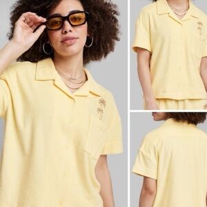 NWT! Ascot + Hart Button-Front Short Sleeve Graphic T-Shirt